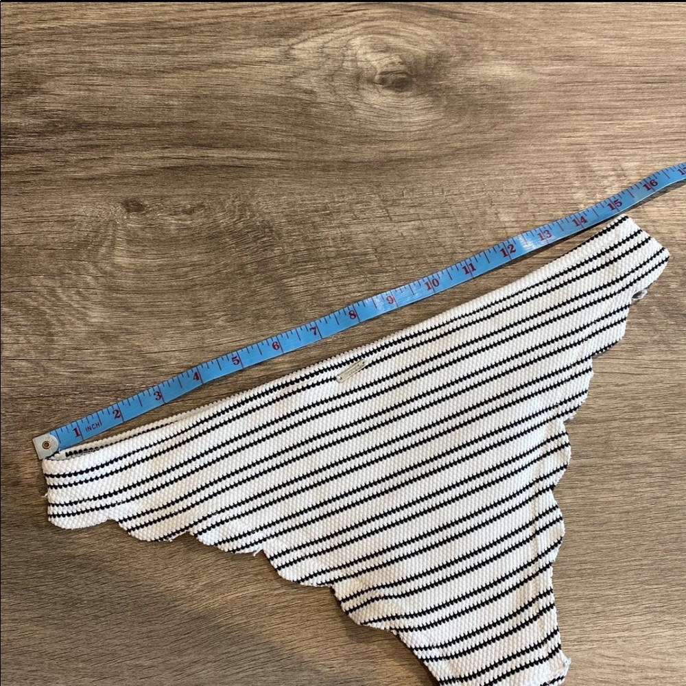 (S) Abercrombie & Fitch Striped Textured Bikini Bottoms Small Black White - Picture 6 of 9
